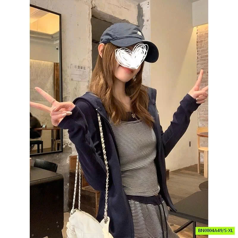 ÁO KHOÁC KHÓA KÉO MOSESQUEEN