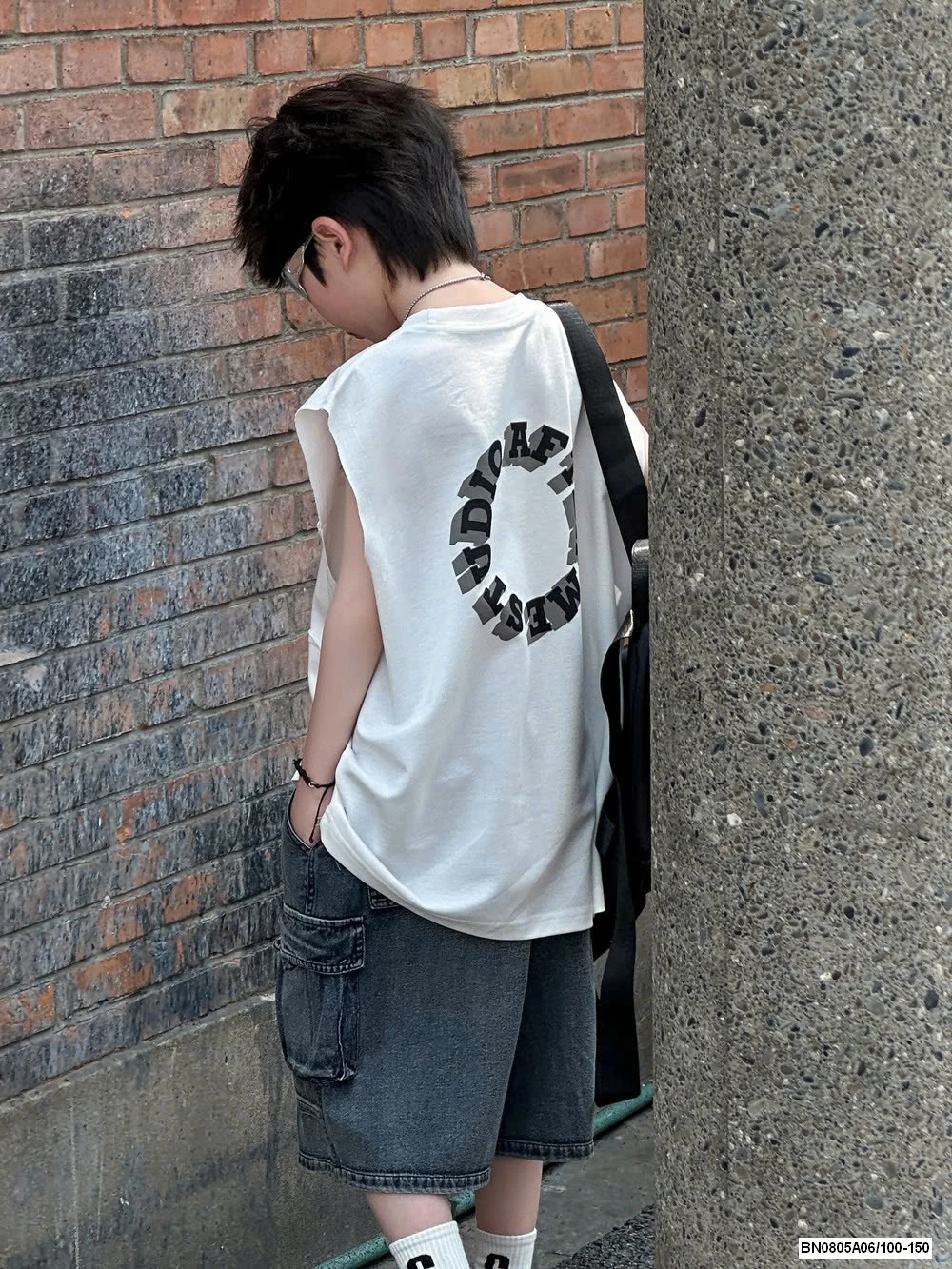 ÁO SÁT NÁCH GÂN NGANG CÁ TÍNH