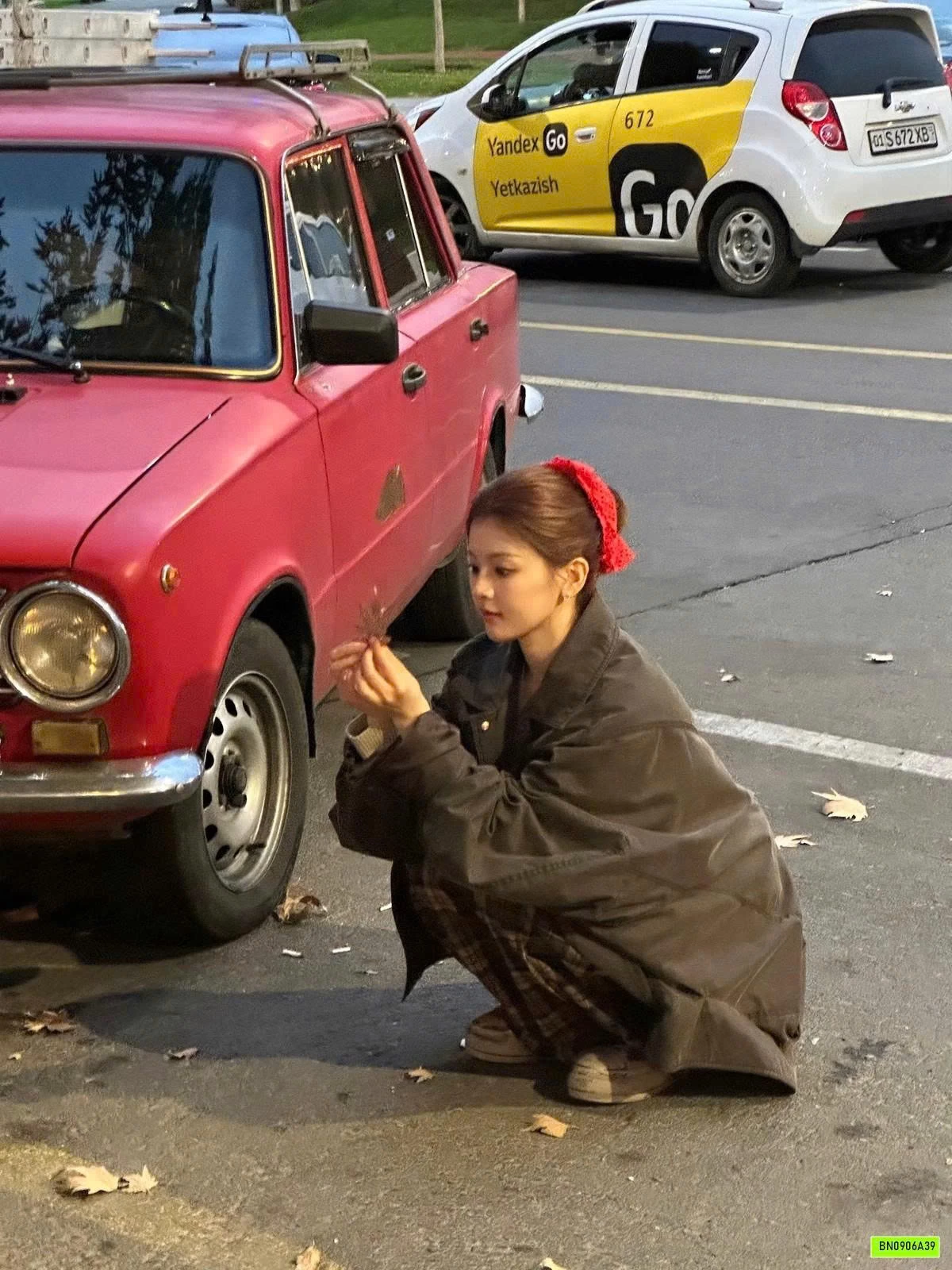 SÉT 3 DÂY BUỘC TÓC REN ĐỎ