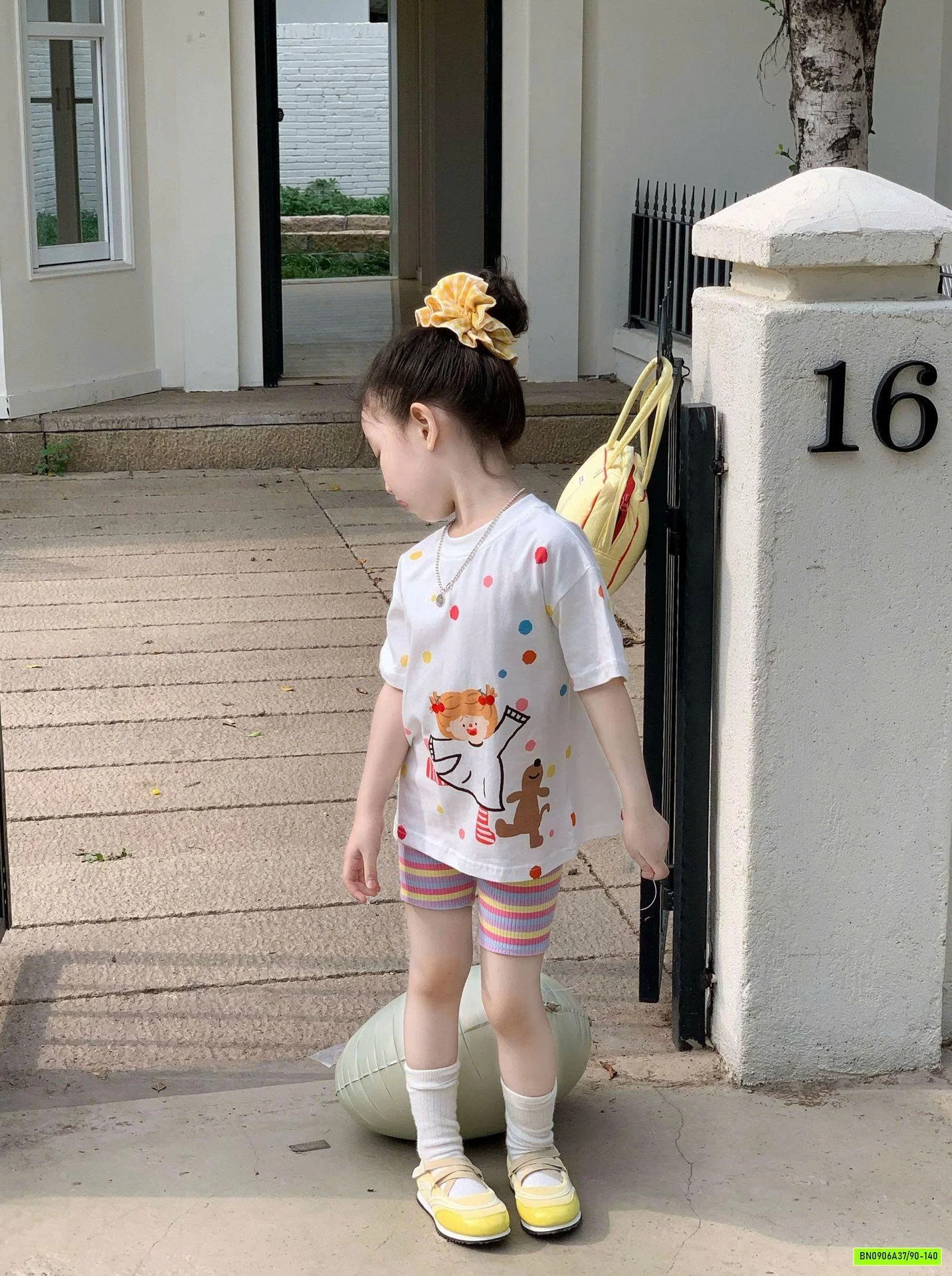 ÁO CHẤM BI MIX LEGGING SẮC MÀU