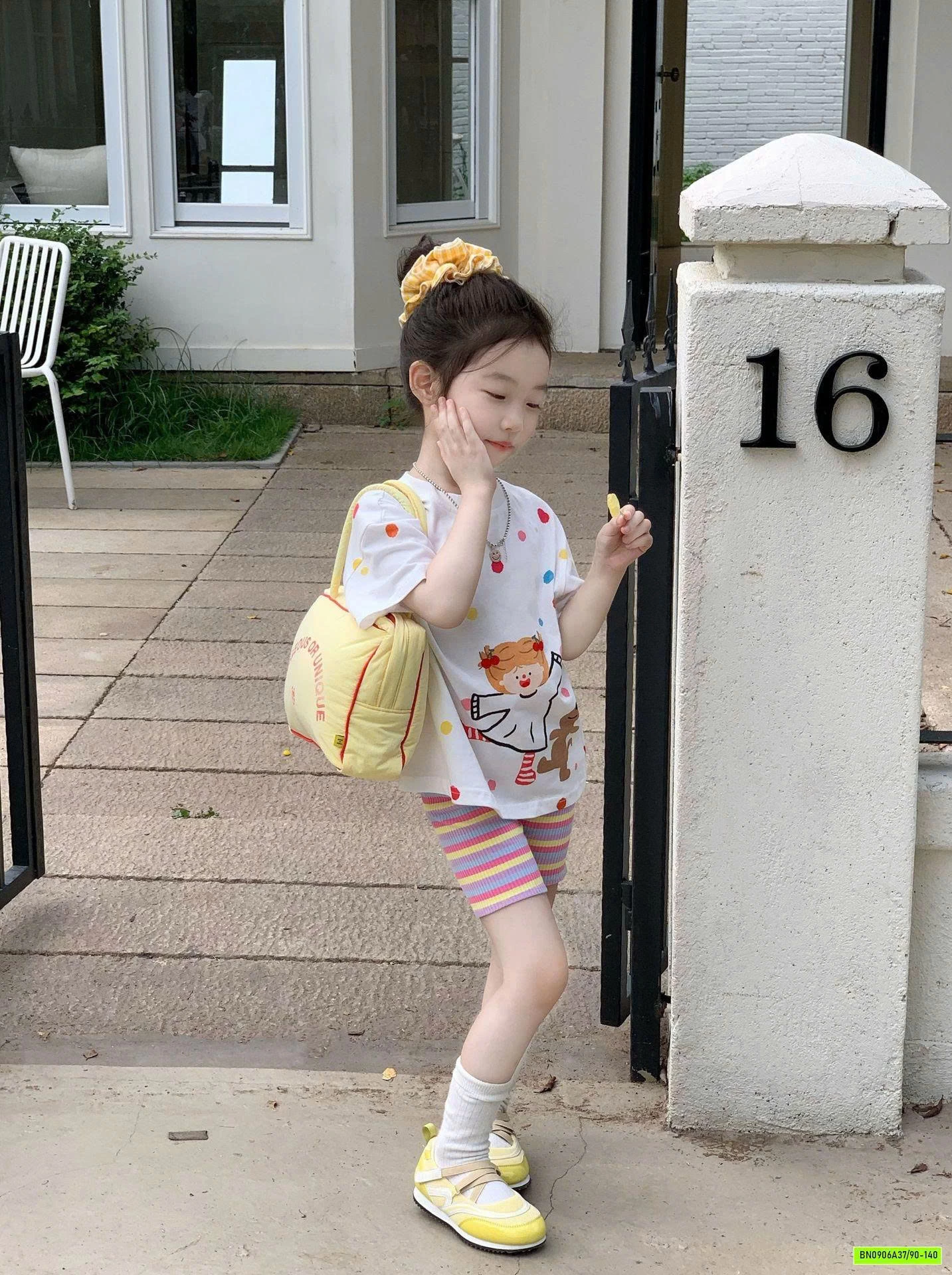 ÁO CHẤM BI MIX LEGGING SẮC MÀU