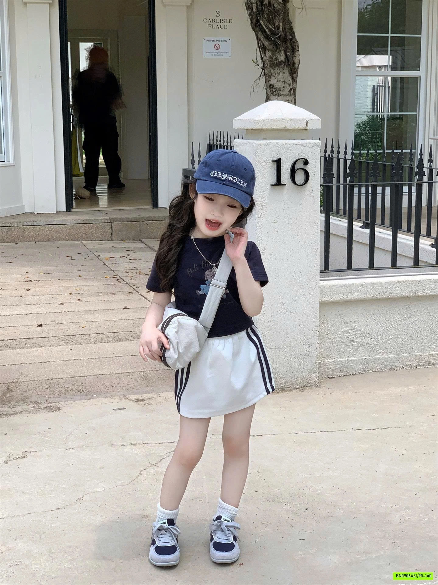 CROPTOP IN HÌNH MIX CV 2 SỌC