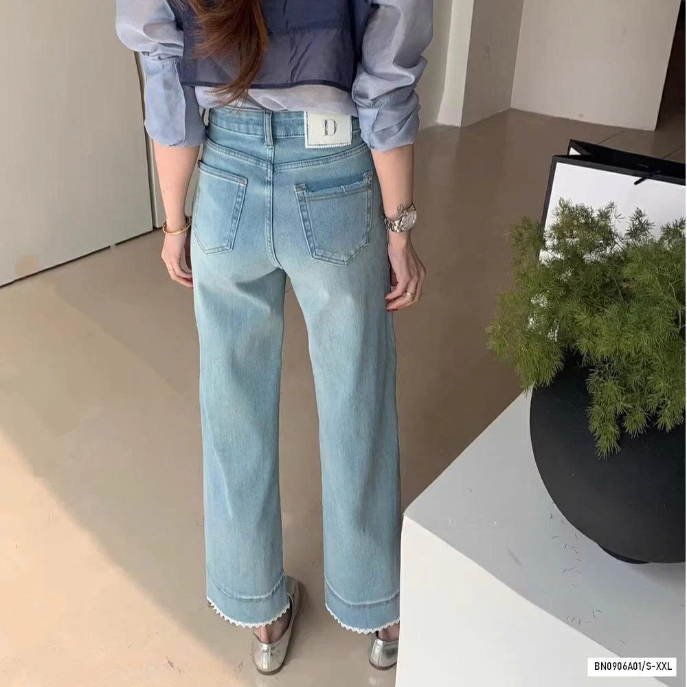 JEANS SUÔNG VIỀN REN