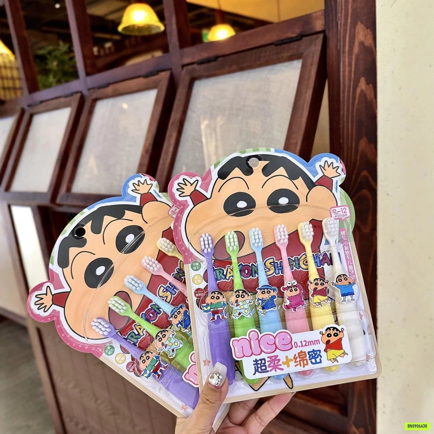 SÉT 6 BÀN CHẢI ĐÁNH RĂNG SHINCHAN