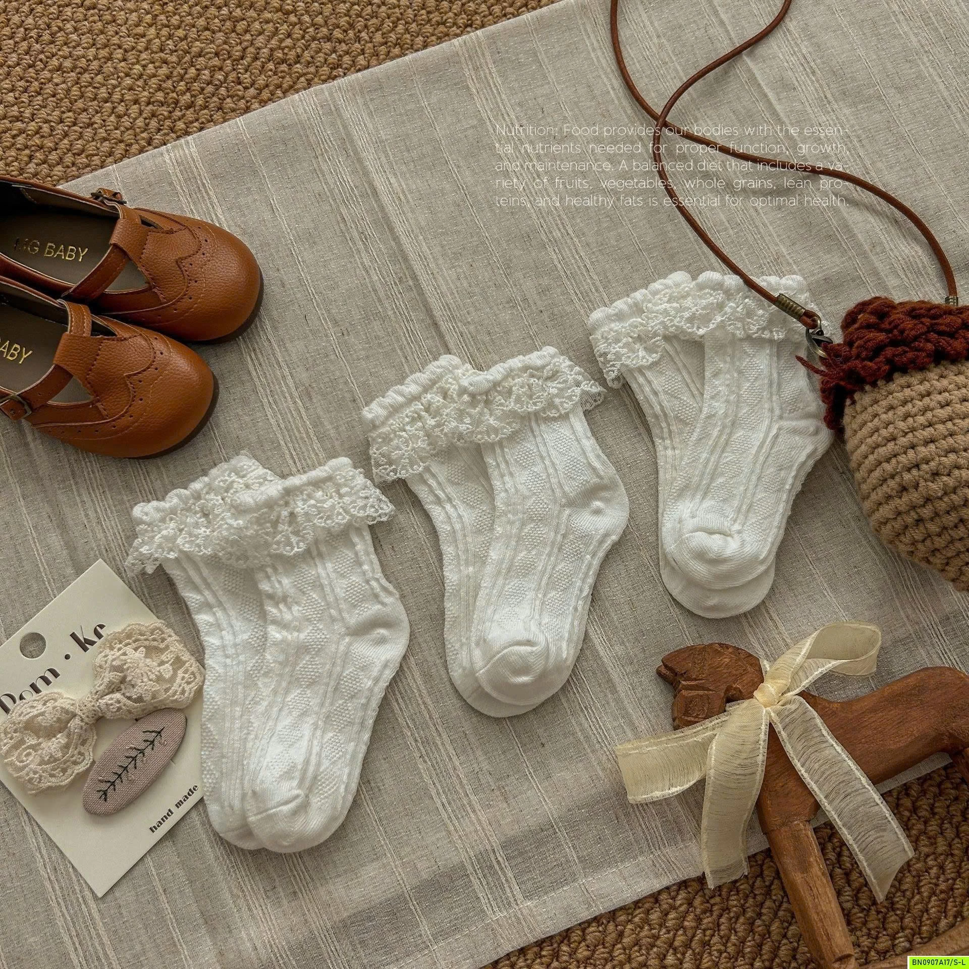 SÉT 3Đ TẤT PHỐI CỔ REN TIỂU THƯ