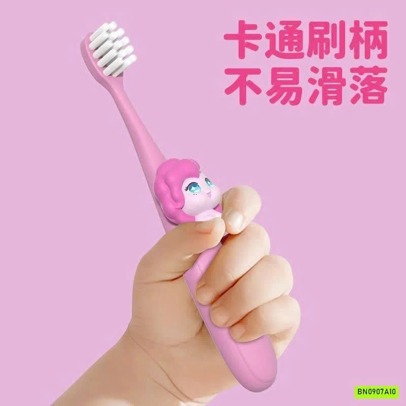 SÉT 6 BÀN CHẢI DỄ THƯƠNG CHO BÉ