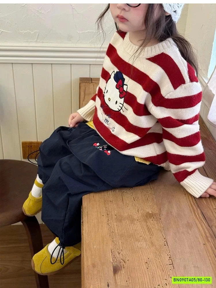 ÁO LEN KẺ KITTY MIX QUẦN SUÔNG