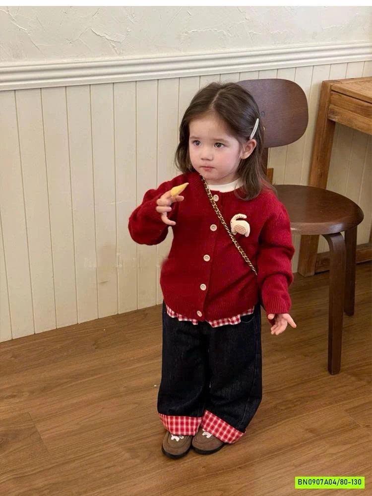 KHOÁC LEN ĐỎ KITTY MIX JEANS SUÔNG