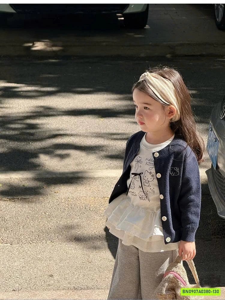 ÁO THUN KITTY BÁNH BÈO DÀI TAY