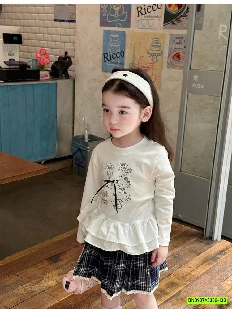 ÁO THUN KITTY BÁNH BÈO DÀI TAY