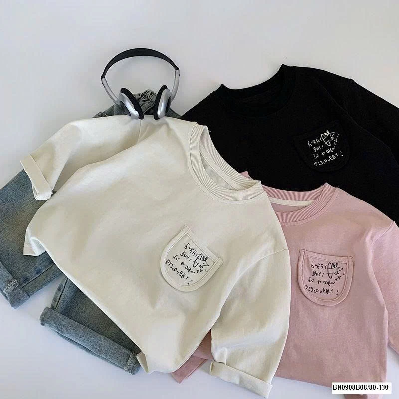 ÁO THUN DÀI TAY TÚI NGỰC IN CHỮ