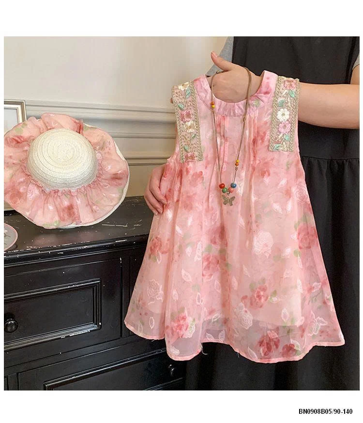 ĐẦM HOA HỒNG SÁT NÁCH