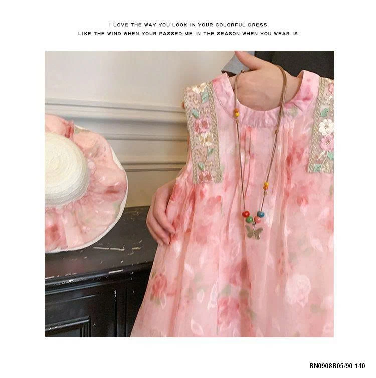 ĐẦM HOA HỒNG SÁT NÁCH