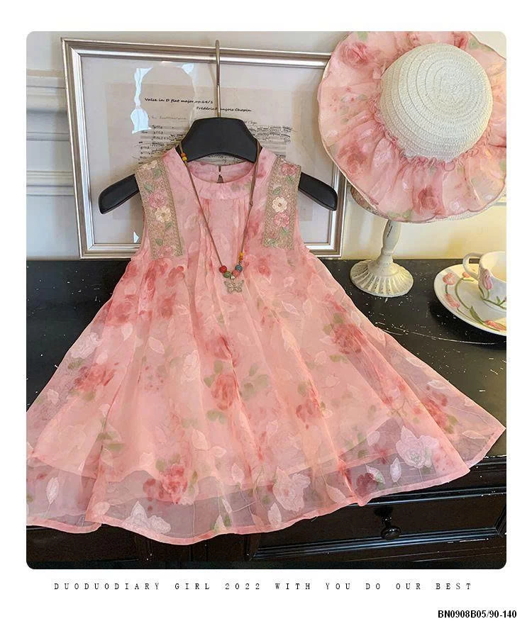 ĐẦM HOA HỒNG SÁT NÁCH