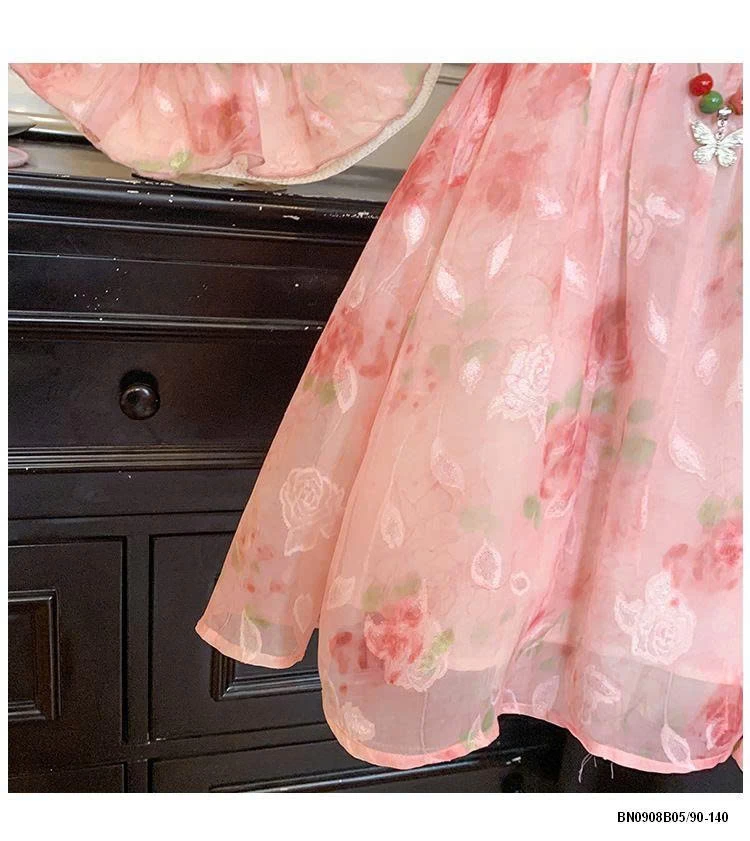 ĐẦM HOA HỒNG SÁT NÁCH