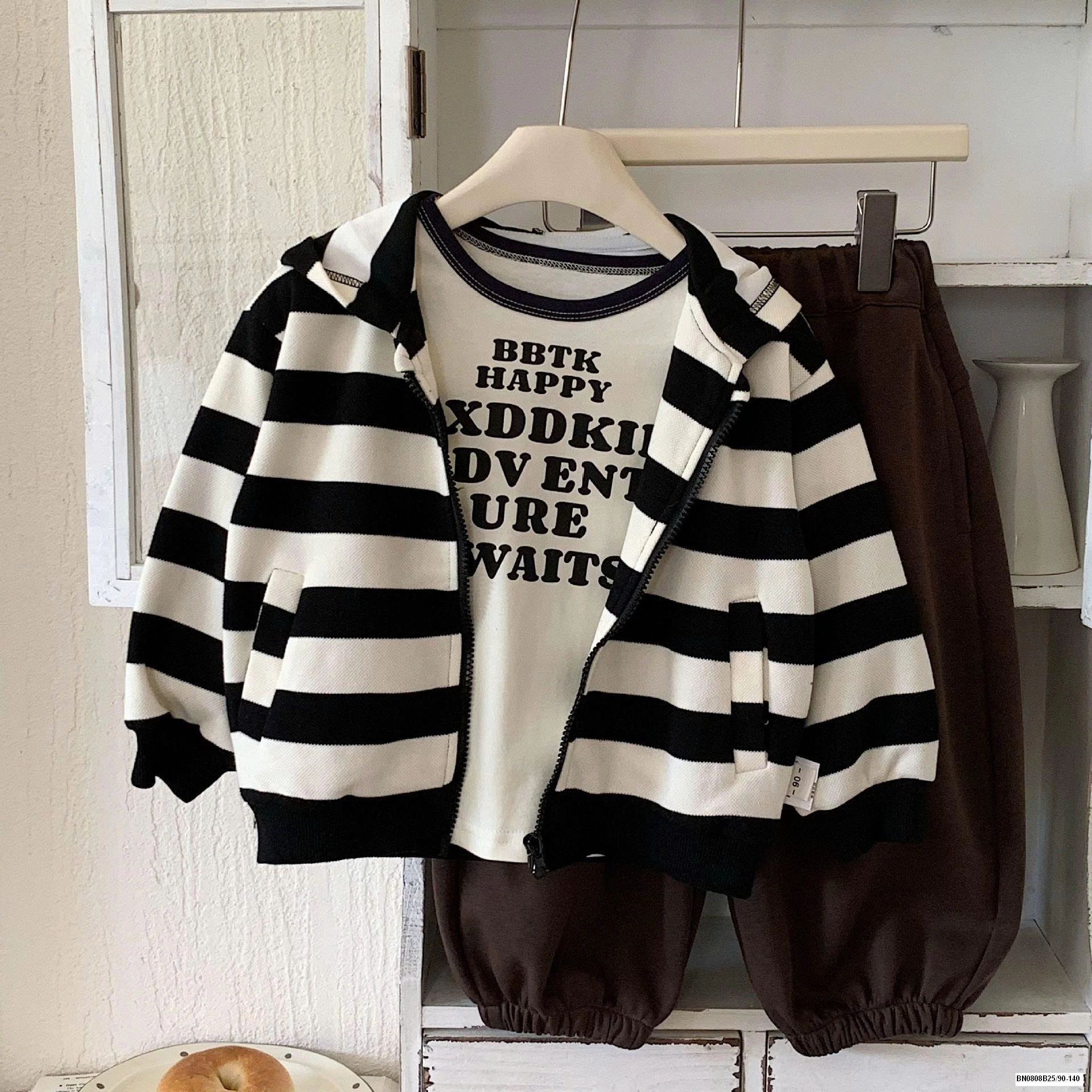 ÁO KHOÁC NỈ KẺ NGANG