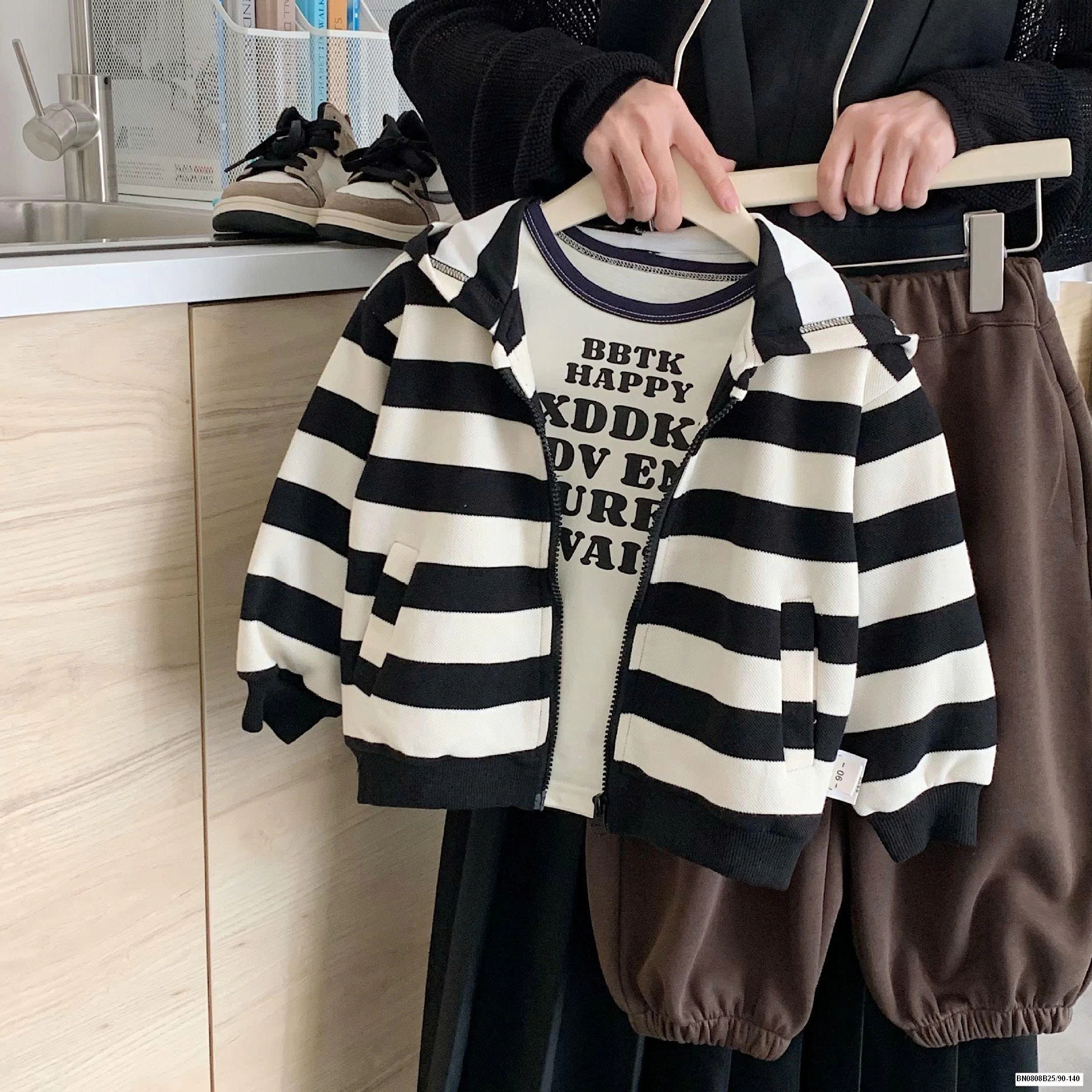 ÁO KHOÁC NỈ KẺ NGANG