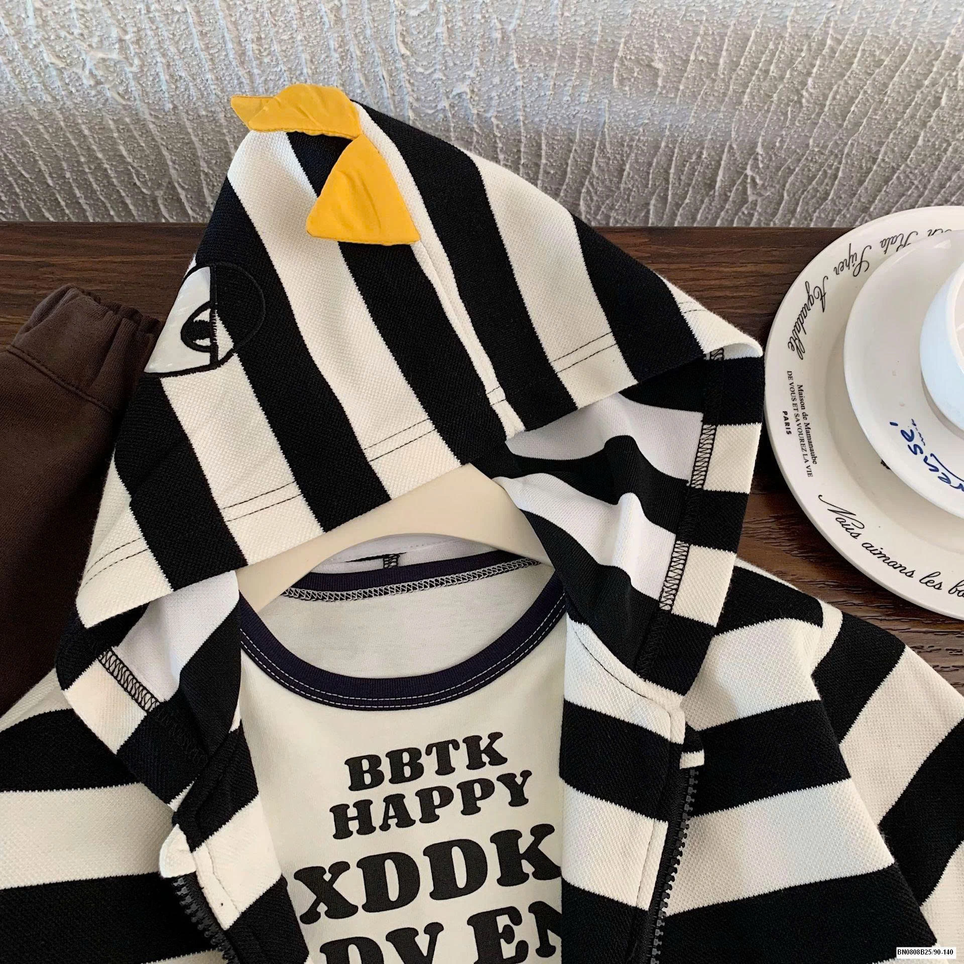 ÁO KHOÁC NỈ KẺ NGANG