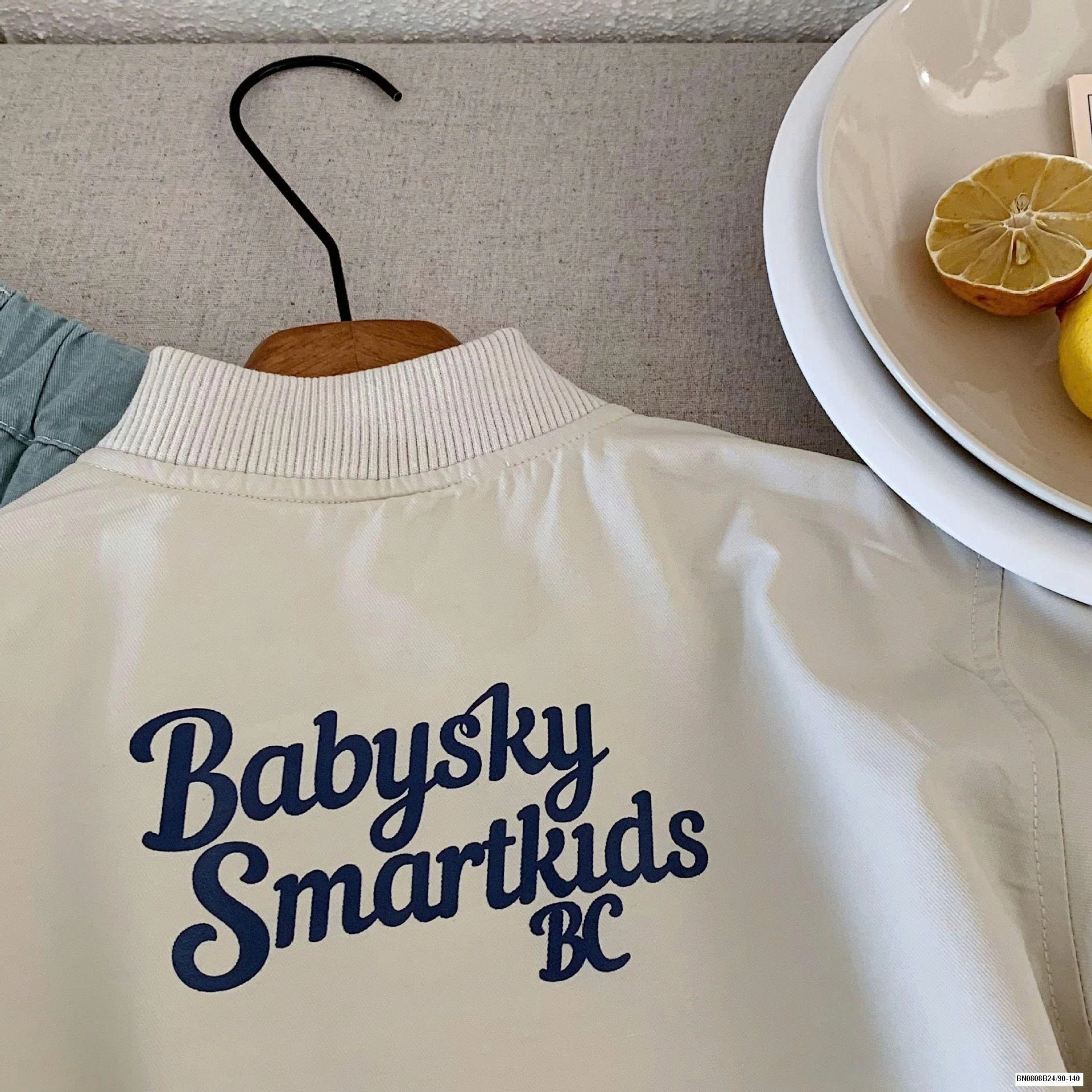 ÁO KHOÁC GIÓ IN HÌNH GẤU