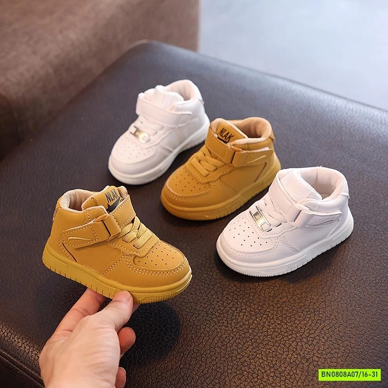 GIÀY THỂ THAO CAO CỔ TRƠN MÀU