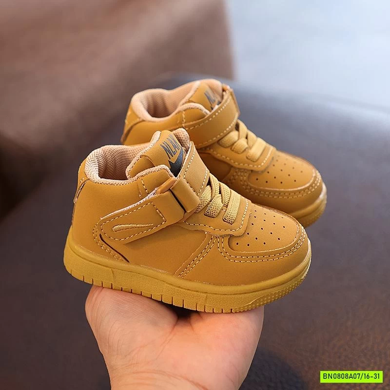 GIÀY THỂ THAO CAO CỔ TRƠN MÀU