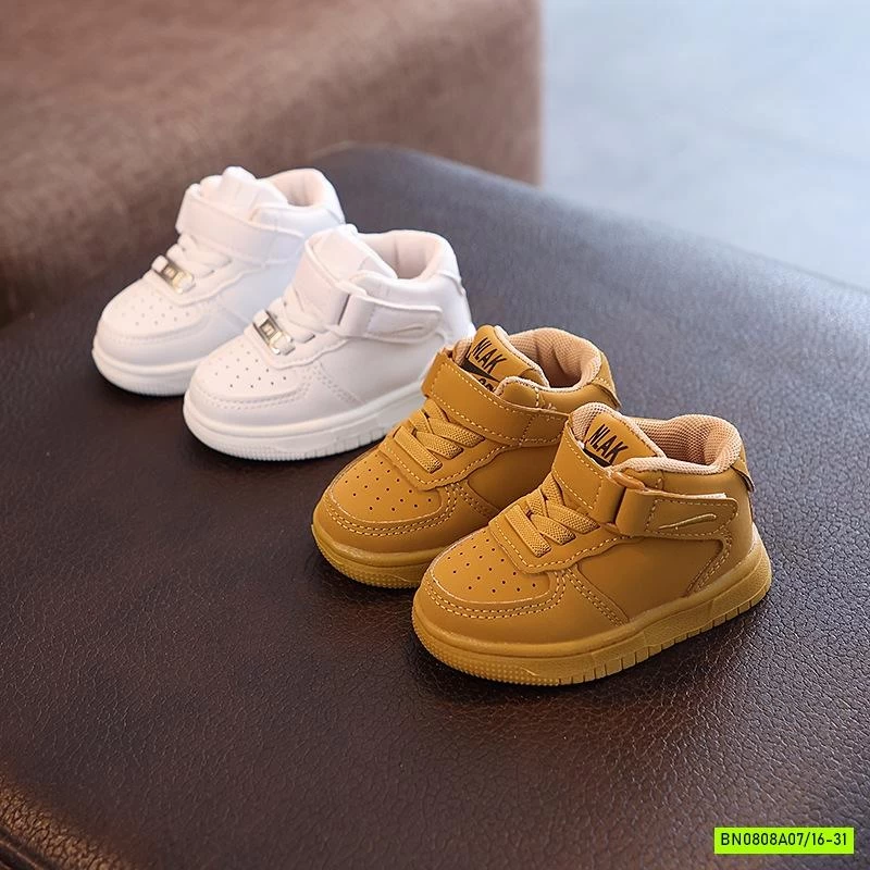 GIÀY THỂ THAO CAO CỔ TRƠN MÀU