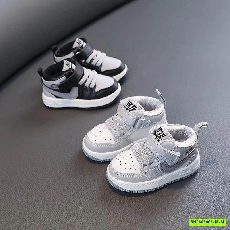 GIÀY THỂ THAO CAO CỔ QUAI DÁN