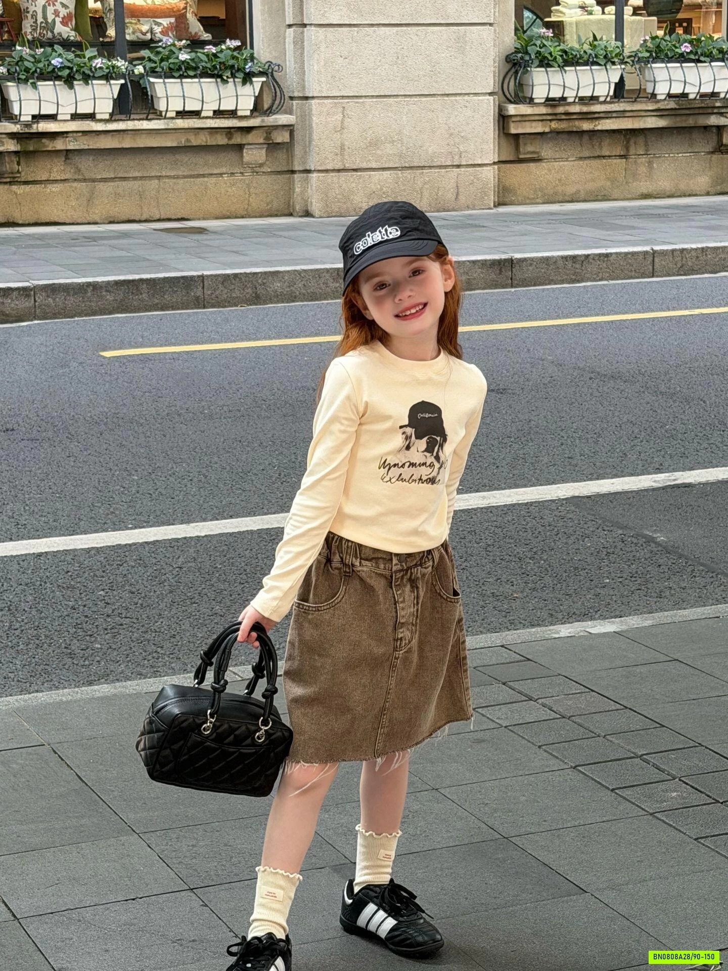 ÁO NỈ CÚN DÁNG CROPTOP LANMOMO