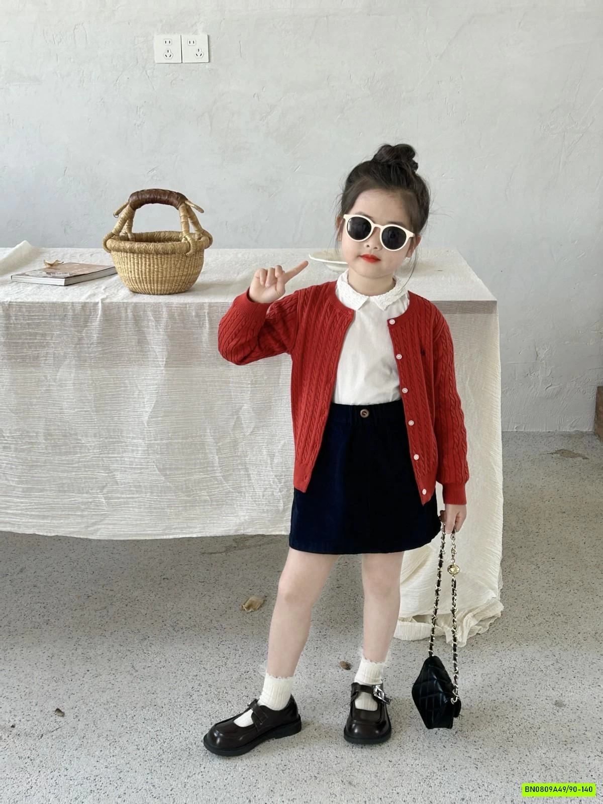 SÉT CARDIGAN LEN ĐỎ MIX CHÂN VÁY NHUNG