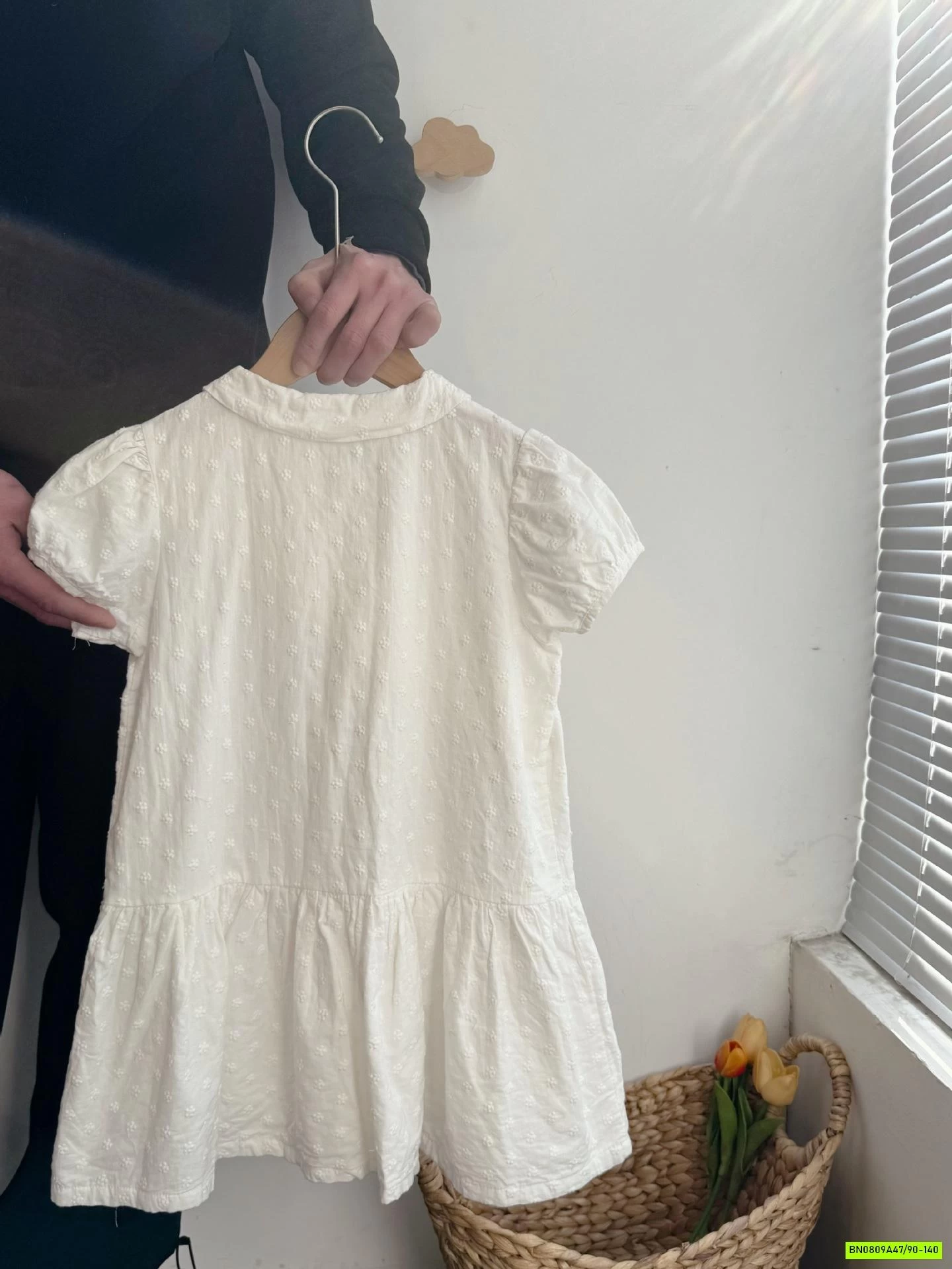 ĐẦM TAY BỒNG CỔ SEN THÊU NỔI