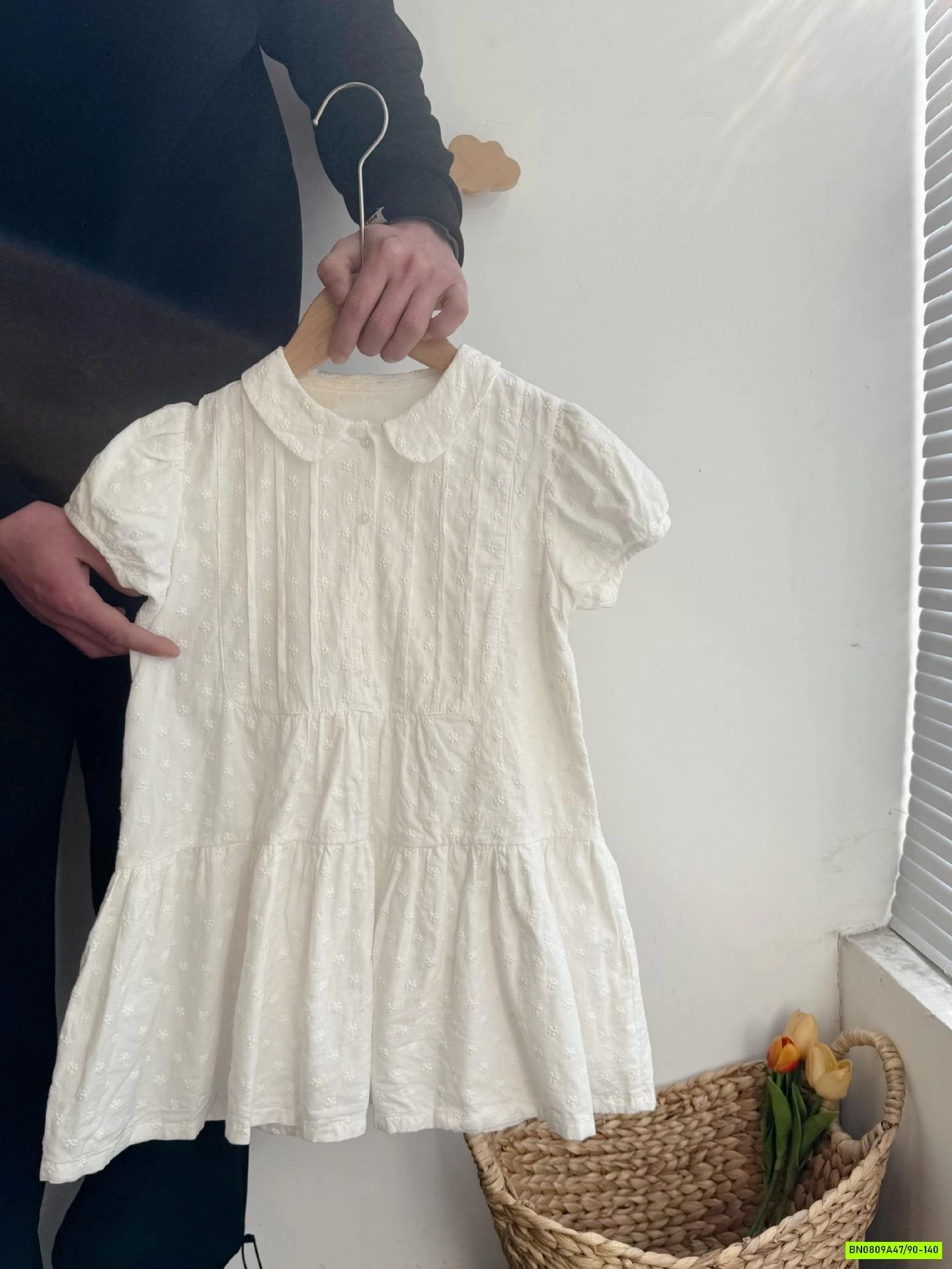 ĐẦM TAY BỒNG CỔ SEN THÊU NỔI