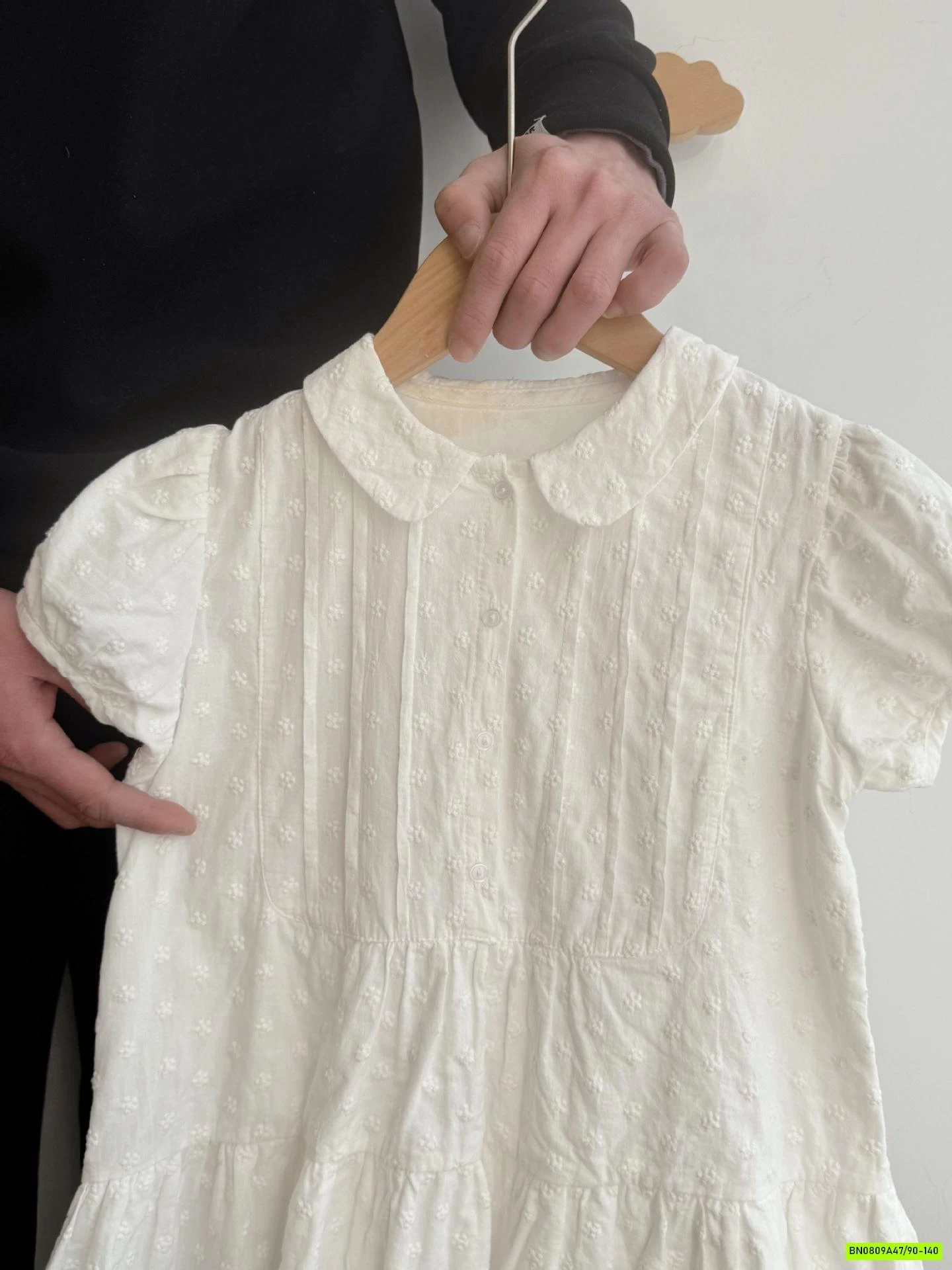 ĐẦM TAY BỒNG CỔ SEN THÊU NỔI