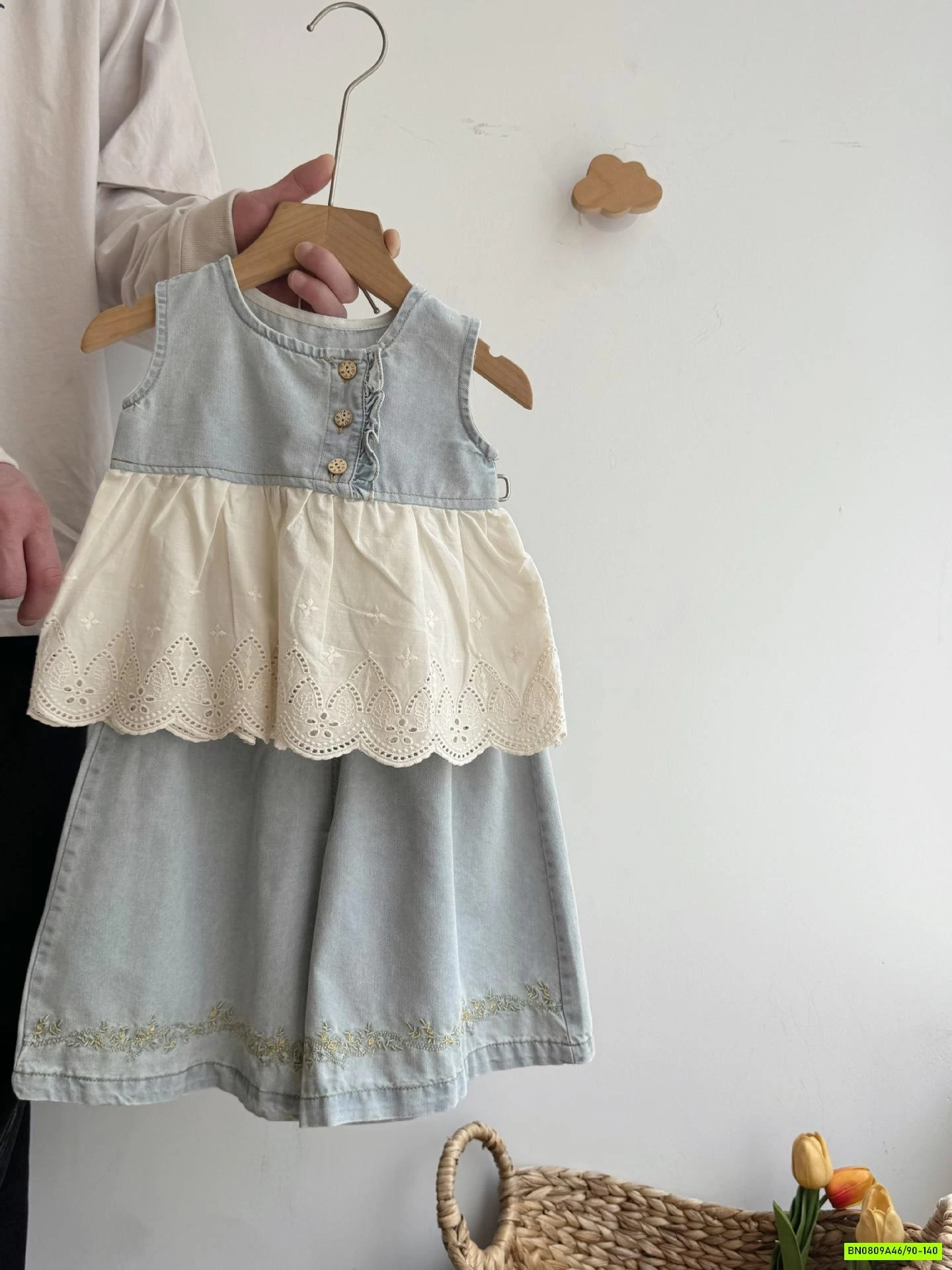 SÉT DENIM PHỐI REN QUẦN VÁY BÁNH BÈO