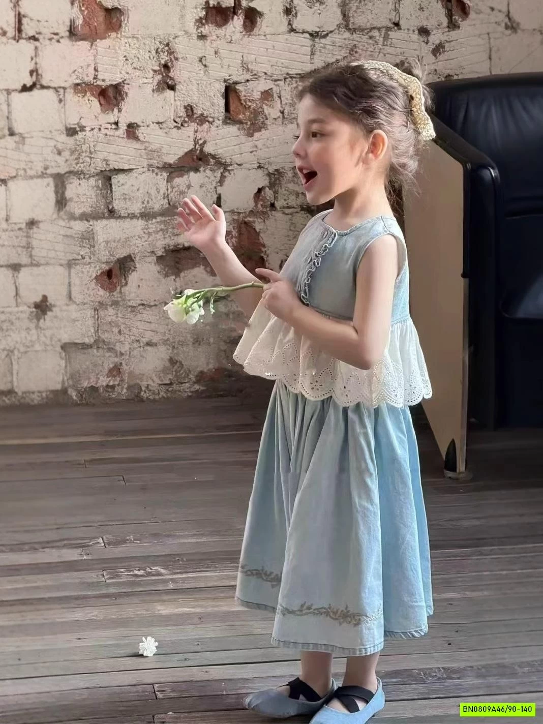 SÉT DENIM PHỐI REN QUẦN VÁY BÁNH BÈO