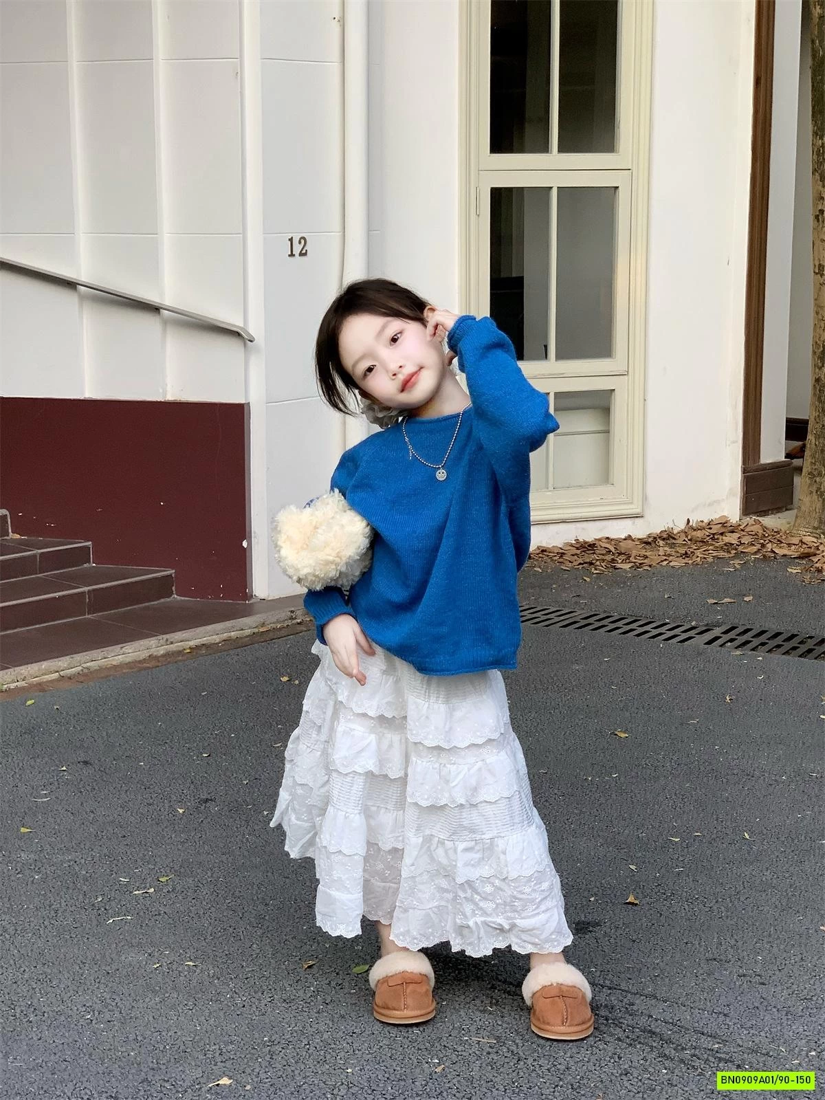 ÁO LEN XANH COBAN MIX CV TRẮNG