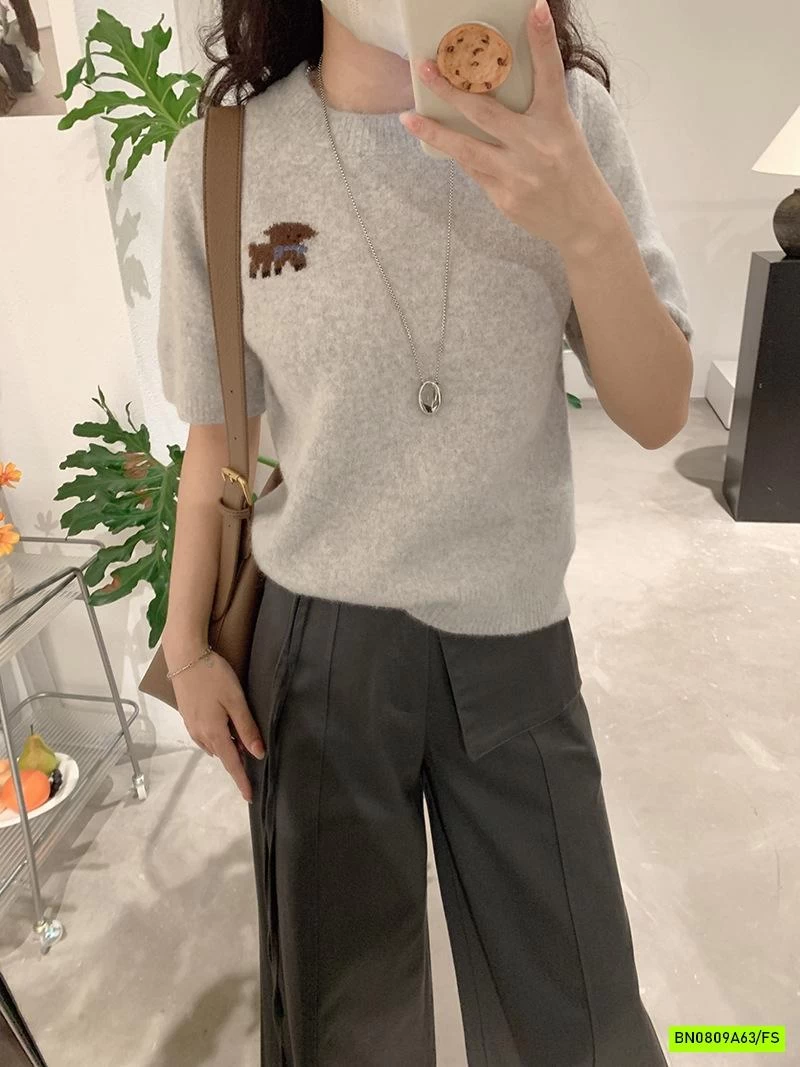 CROPTOP LEN THÊU LOGO CÚN