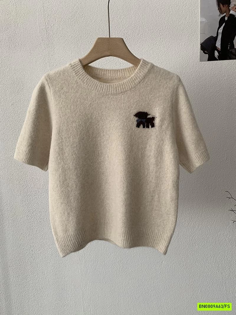 CROPTOP LEN THÊU LOGO CÚN