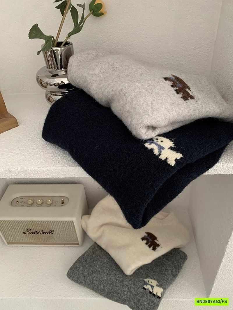 CROPTOP LEN THÊU LOGO CÚN