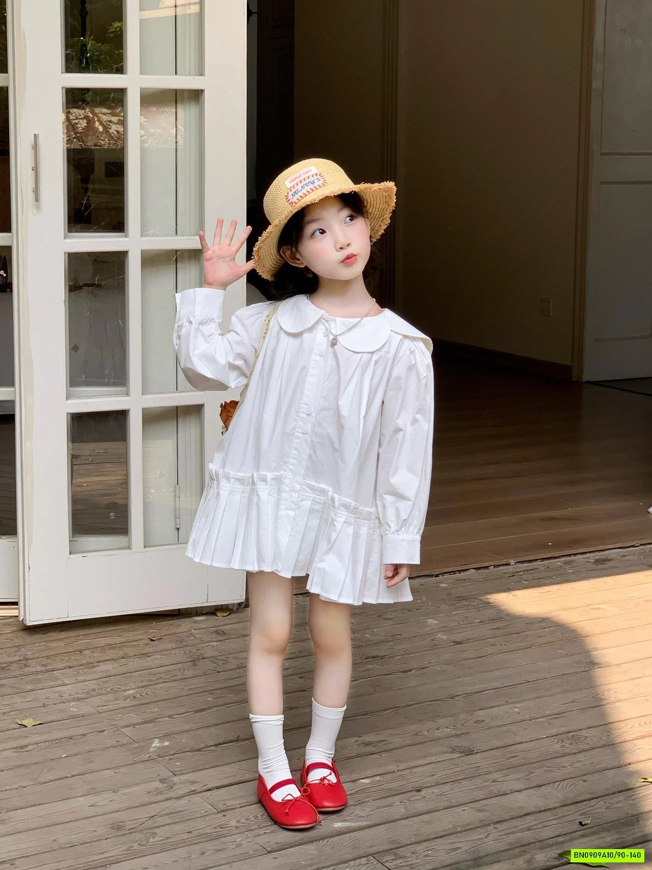 ĐẦM SƠ MI BABYDOLL TRẮNG CỔ SEN