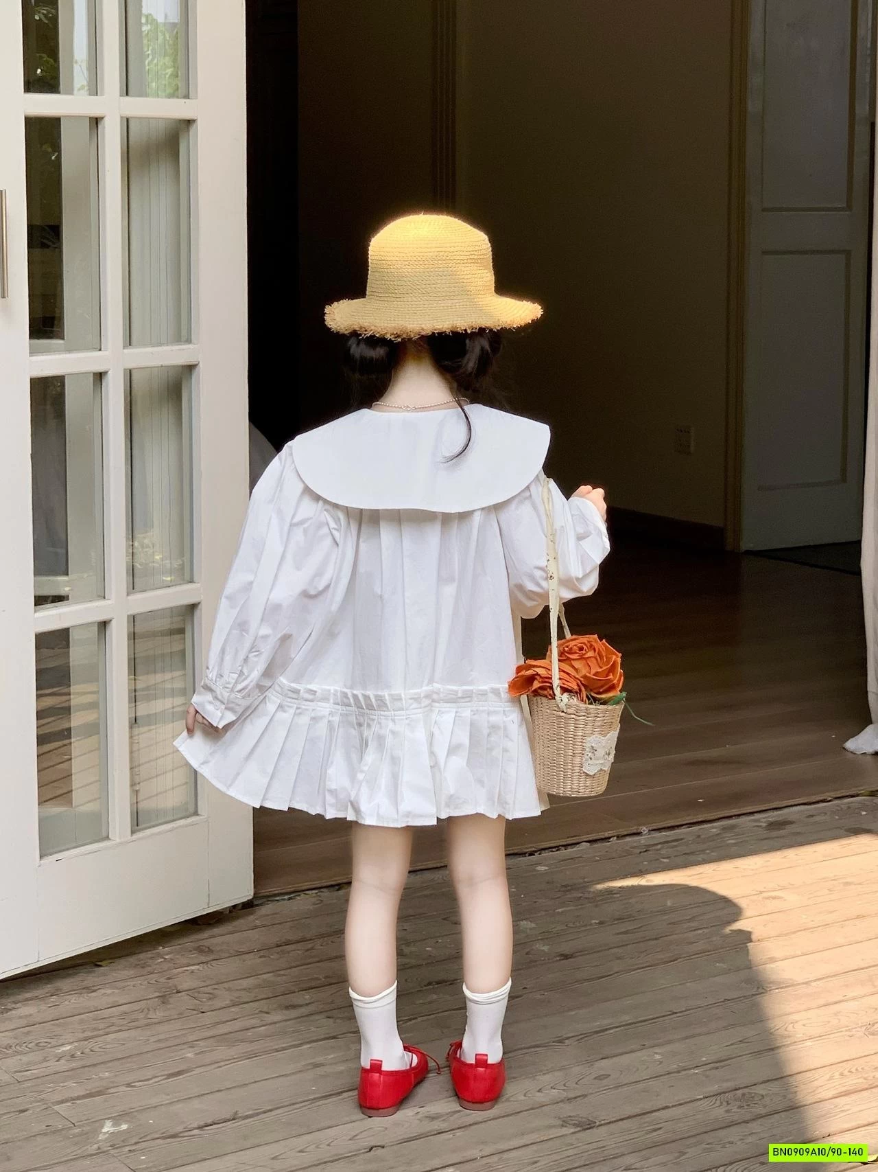 ĐẦM SƠ MI BABYDOLL TRẮNG CỔ SEN