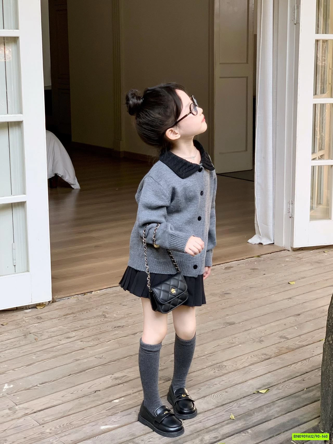 KHOÁC LEN XÁM MIX CV XẾP LY