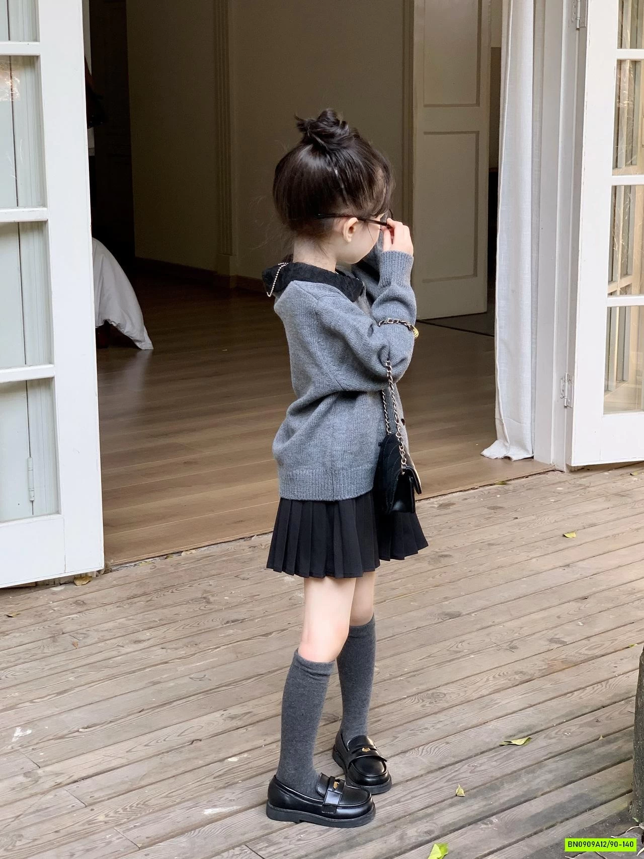 KHOÁC LEN XÁM MIX CV XẾP LY