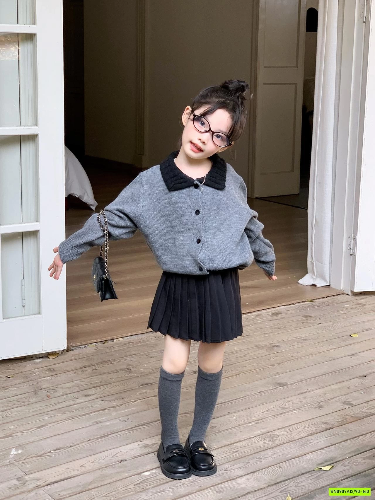 KHOÁC LEN XÁM MIX CV XẾP LY