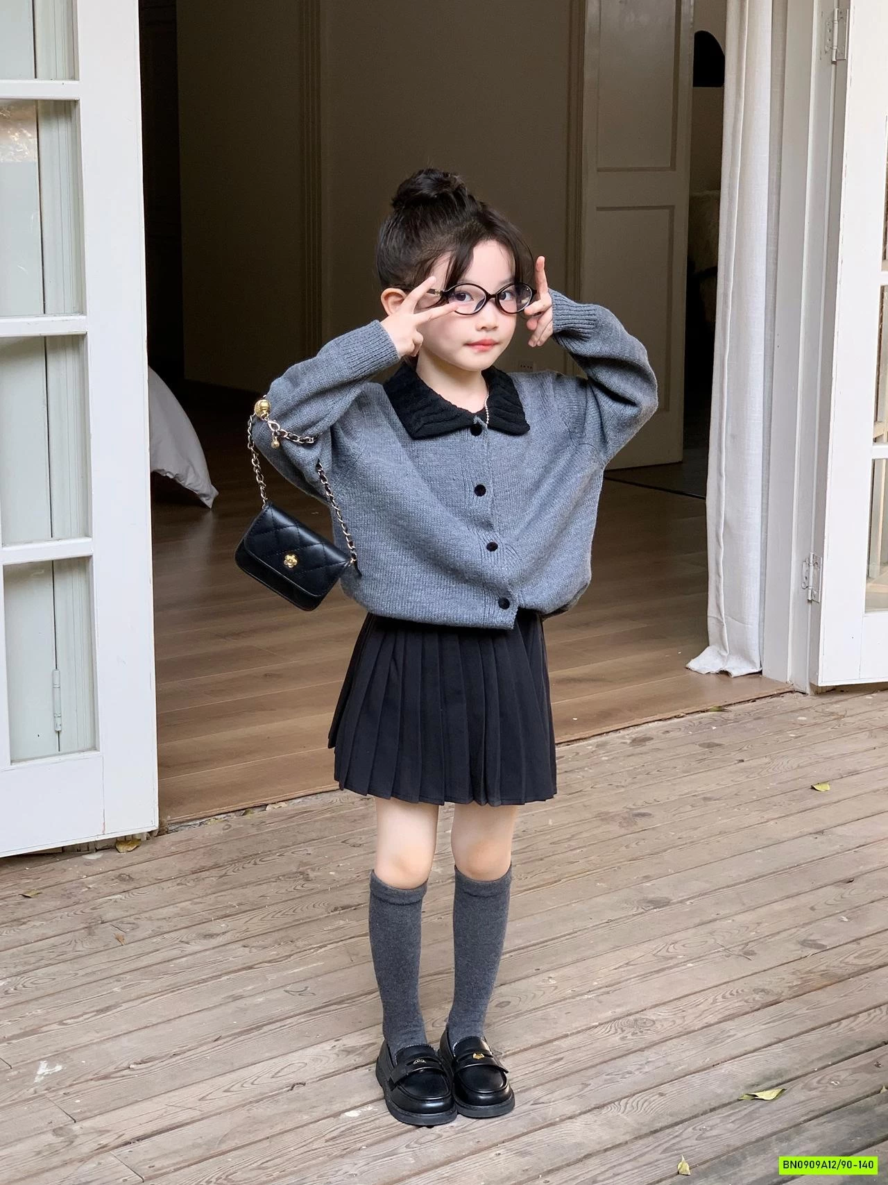 KHOÁC LEN XÁM MIX CV XẾP LY