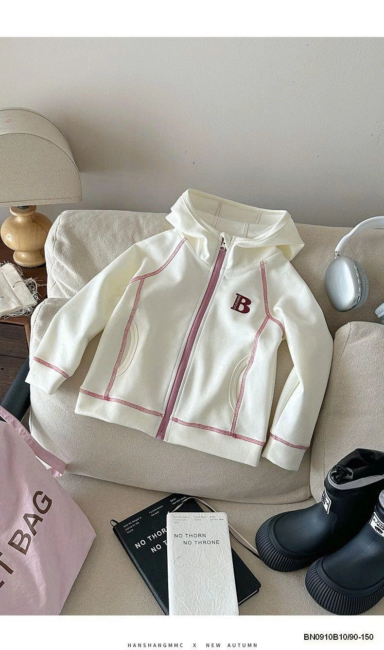 ÁO KHOÁC COTTON CHỈ NỔI CHỮ B