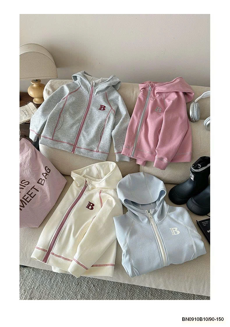 ÁO KHOÁC COTTON CHỈ NỔI CHỮ B