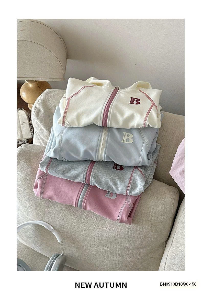 ÁO KHOÁC COTTON CHỈ NỔI CHỮ B