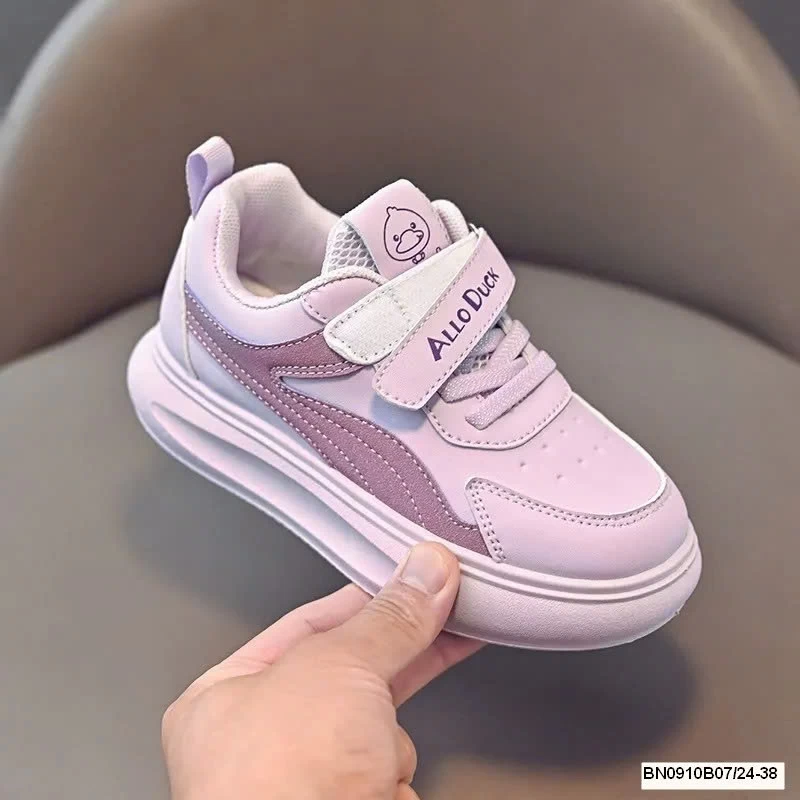 GIÀY THỂ THAO BÁNH MÌ ĐỘN ĐẾ