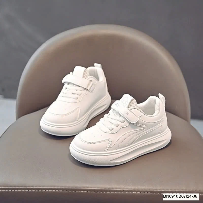 GIÀY THỂ THAO BÁNH MÌ ĐỘN ĐẾ