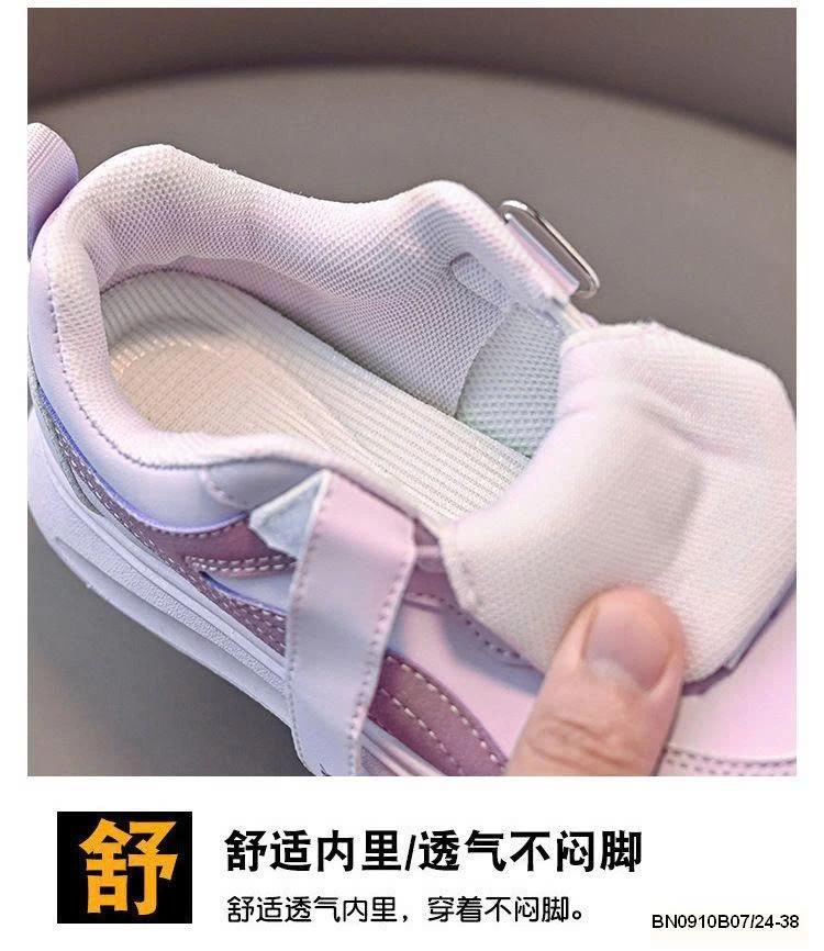 GIÀY THỂ THAO BÁNH MÌ ĐỘN ĐẾ